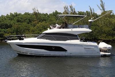 BOATZON | Prestige 420 Flybridge 2022