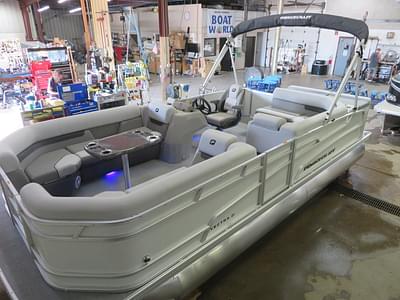 BOATZON | Princecraft Vectra 21 Cruise Lounge Pontoon  Mercury 4Stroke EFI 2025