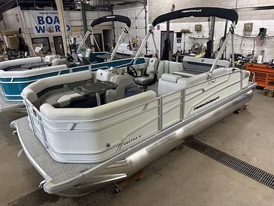 BOATZON | Princecraft Vectra 21 RL Swingback Lounge Pontoon  Mercury 4Stroke EFI 2025