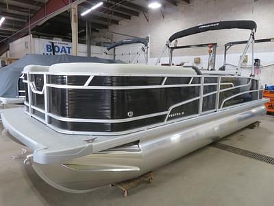 BOATZON | Princecraft Vectra 23 RL SS Swingback Pontoon  Mercury 4Stroke EFI 2025