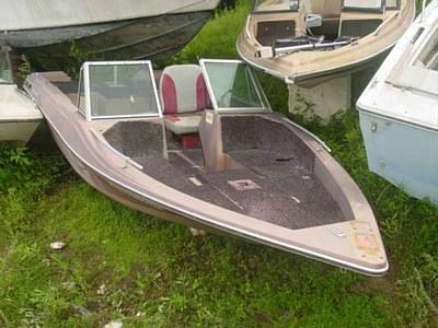 BOATZON | ProCraft 1750V Fish and Ski Outboard Hull 1983