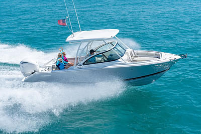 BOATZON | Pursuit Boats DC 246 2024