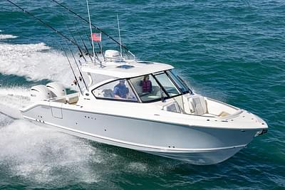 BOATZON | Pursuit DC 306 Dual Console 2024