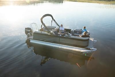 BOATZON | Qwest Pontoons 820 EClass RLS L 2023