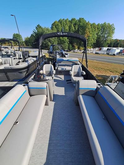 BOATZON | Qwest Pontoons E 822 SPLASH PAD  LT 2023