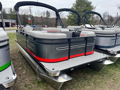 BOATZON | Qwest Pontoons Qwest EClass 816 Lanai LTTrim 2023