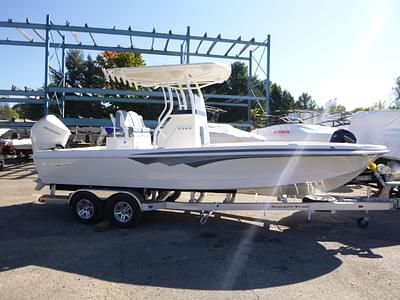 BOATZON | Ranger 2360 Bay 2024