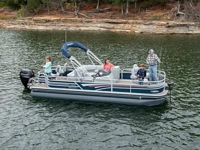 BOATZON | Ranger Boats 220F 2023