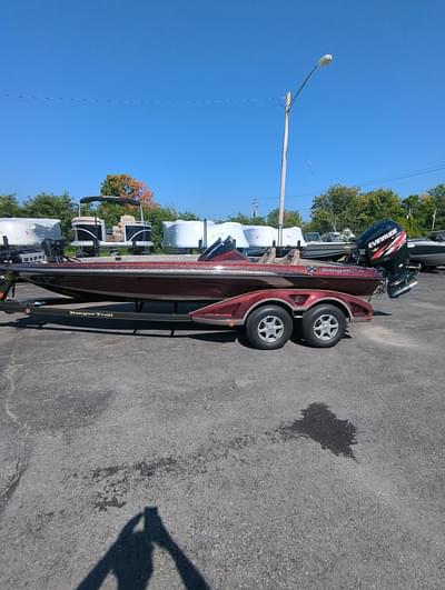 BOATZON | Ranger Z520 Comanche 2013