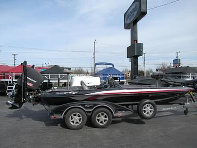 BOATZON | Ranger Z521 Comanche 2012