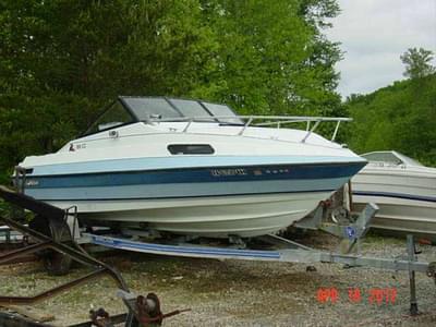 BOATZON | Raven 195 CC Cuddy Cabin Mercruiser 37 1988