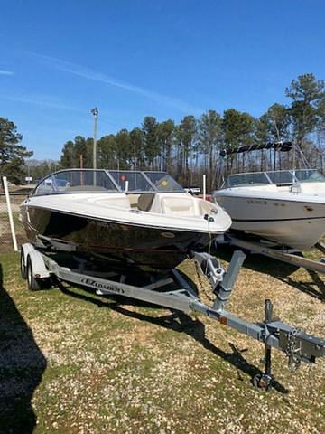 BOATZON | Regal 1900 ES Bowrider 2015