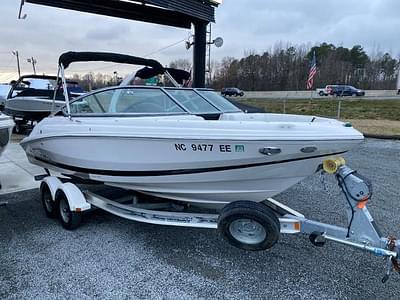 BOATZON | 2017 Regal 2000 ES Bowrider