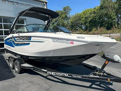 BOATZON | Regal 22 FasDeck ESX 2017