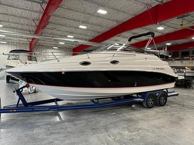 BOATZON | Regal 2665 Commodore 2007