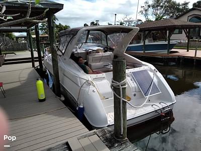 BOATZON | Regal 322 Commodore