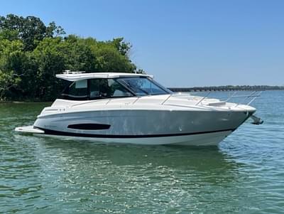 BOATZON | Regal 36 Grande Coupe 2023