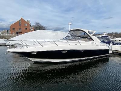 BOATZON | Regal 3760 Commodore 2009