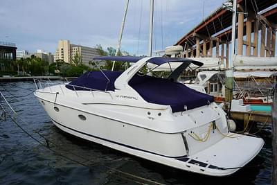 BOATZON | Regal 3830 Commodore 2003 BOATZON | Regal 3830 Commodore 2003