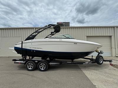 BOATZON | Regal LS4 Surf 2024 BOATZON | Regal LS4 Surf 2024