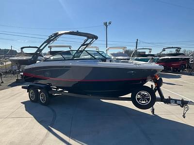 BOATZON | Regal LX2 2024