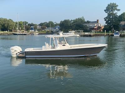 BOATZON | Regulator 34 Center Console 2021