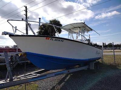 BOATZON | Renegade 24 with 2005 Twin 140s 2023