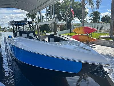 BOATZON | Renegade 38 GTS Open 2023