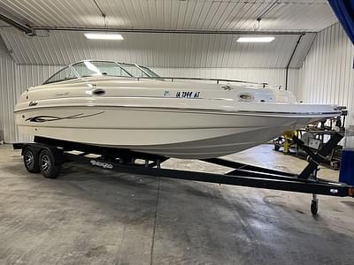 BOATZON | Rinker 243 SIESTA 2000