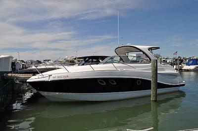 BOATZON | Rinker 310 Express Cruiser 2014