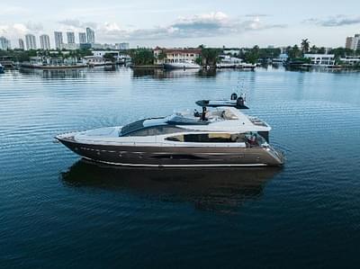 BOATZON | Riva 75 Venere 2012