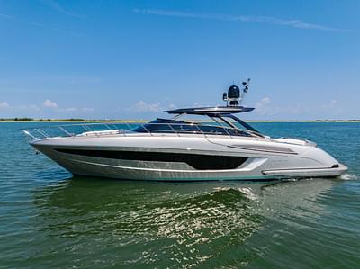 BOATZON | Riva Rivale 2022