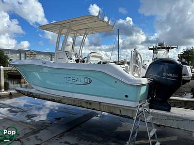 BOATZON | Robalo 202 Explorer