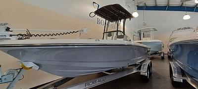 BOATZON | Robalo 206 Cayman 2024