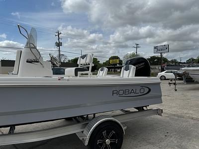 BOATZON | Robalo 206 Cayman 2024