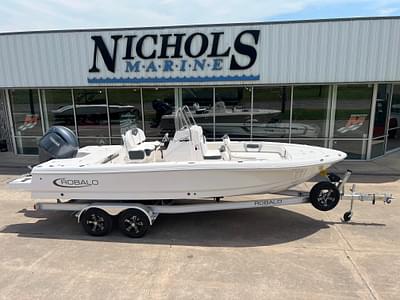 BOATZON | Robalo 226 Cayman 2023