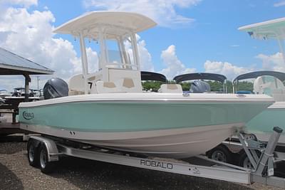 BOATZON | Robalo 226 Cayman 2024