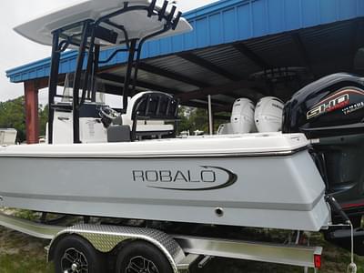 BOATZON | Robalo 226 Cayman 2025