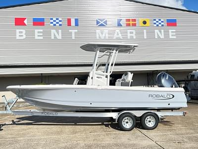 BOATZON | Robalo 226 Cayman 2025