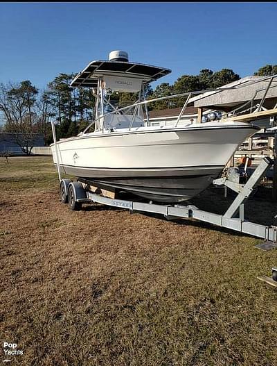 BOATZON | Robalo 2320 CC