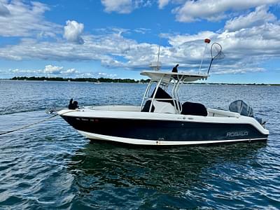 BOATZON | Robalo 240 Center Console 2008