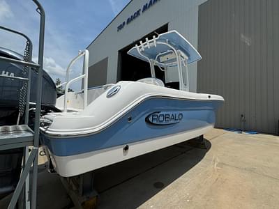 BOATZON | Robalo 242 EXPLORER 2022