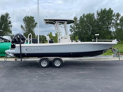 BOATZON | Robalo 246 Cayman 2019