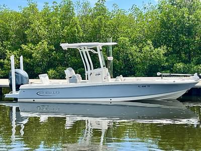 BOATZON | Robalo 246 Cayman 2021