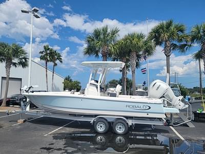 BOATZON | Robalo 246 Cayman 2025