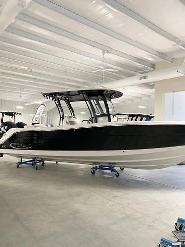 BOATZON | Robalo 302 2024