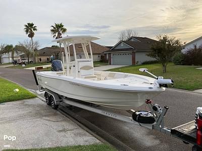 BOATZON | Robalo Cayman 246