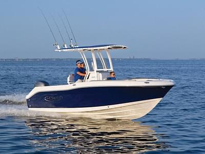 BOATZON | Robalo R200 2024