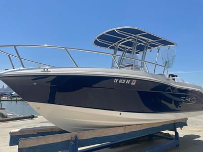 BOATZON | Robalo R200 Center Console 2016