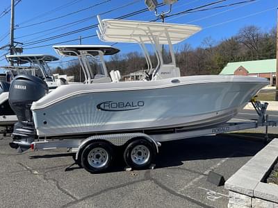 BOATZON | Robalo R200 Center Console 2024